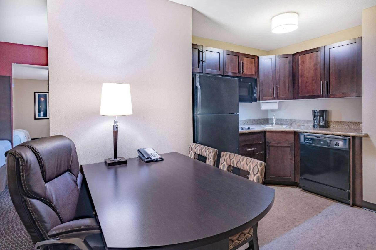 Hawthorn Suites By Wyndham Williston Dış mekan fotoğraf
