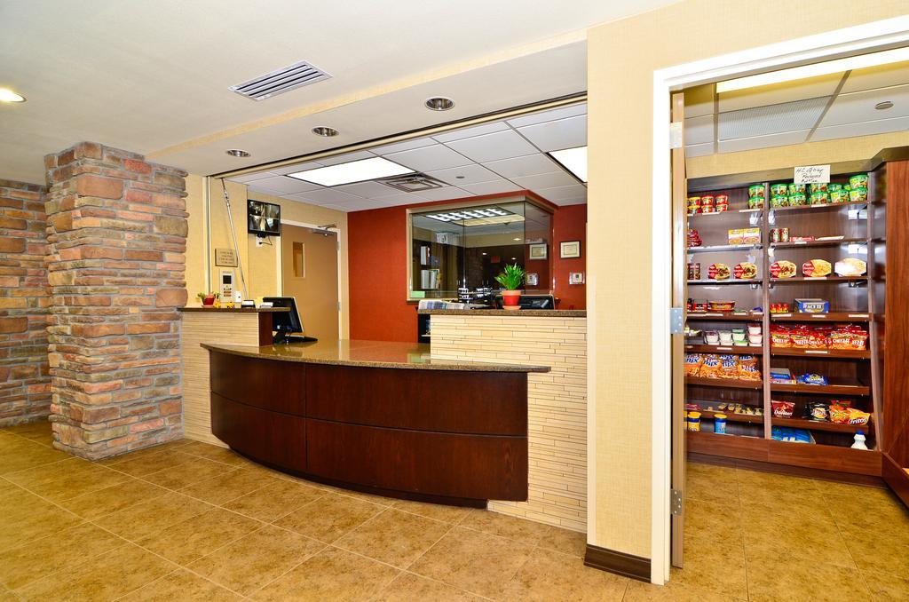 Hawthorn Suites By Wyndham Williston Dış mekan fotoğraf